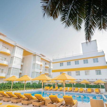 Bloomsuites L Calangute Buitenkant foto