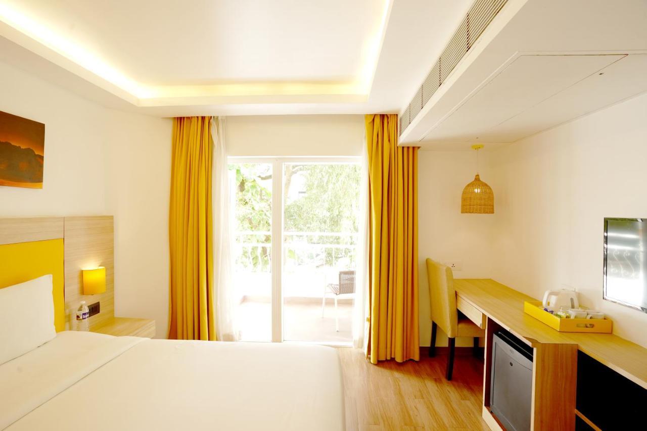 Bloomsuites L Calangute Buitenkant foto